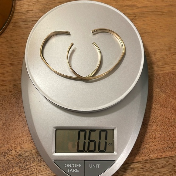 Bracelet Women’s Brushed Gold Slip On Dainty Adjustable Bangles - Picture 5 of 5